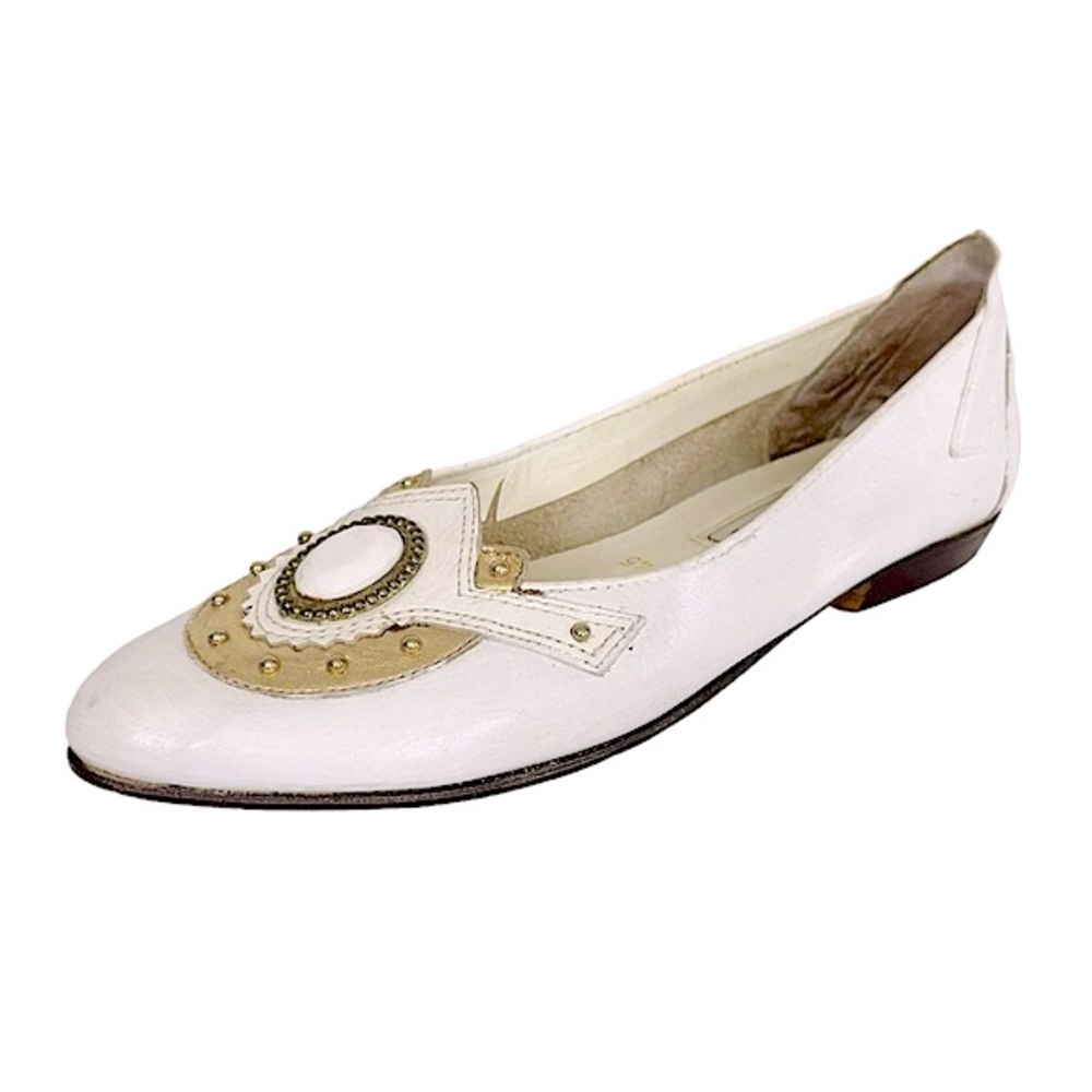 VINTAGE 90’s White Gold Leather Embellished Studded Pointed Toe Slip On Flat
